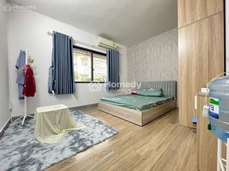 6004503 ảnh đại diện 1