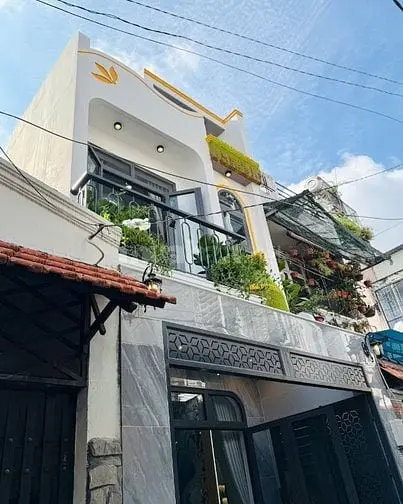 Chính Chủ Bán Nhà Mới Xây Diện Tích Rộng Ngay Lotte Đúc 1L Ầu 3Pn