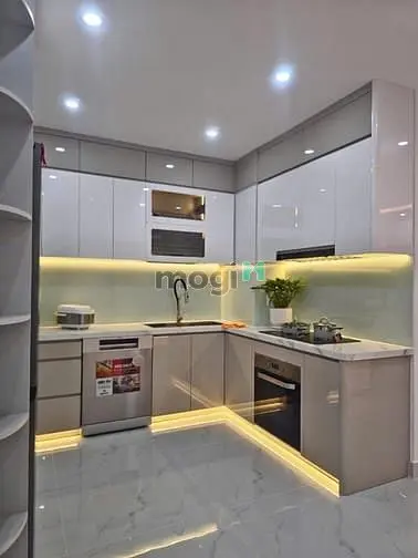 Bán Căn Hộ Sky Garden 3 Phú Mỹ Hưng - P Tân Phong - Quận 7 Dt: 70,12M²