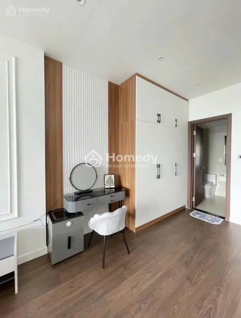 Chung Cư Botanic, Nguyễn Thượng Hiền, Pn: 17Triệu, 2P Ngủ, Nội Thất Mới