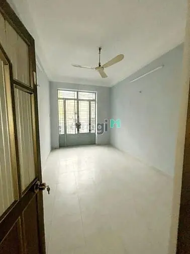 6004542 ảnh đại diện 1