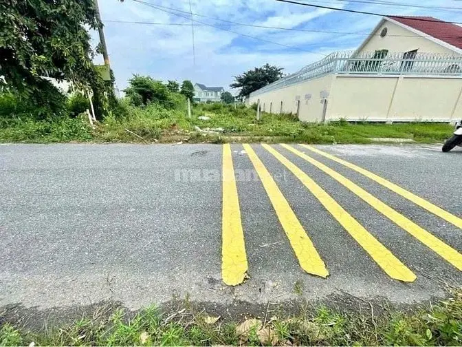 Chính Chủ Gửi Bán 200M2 Giá 650 Tr Đ.ql22 Tt Củ Chi Tp Hồ Chí Minh