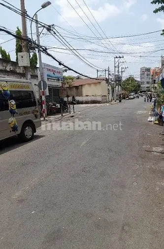 Bán Nhà Mặt Tiền 4M,Hướng Đông Nam,Đường Rộng 16 M,Giáp Q.10 & Q.11