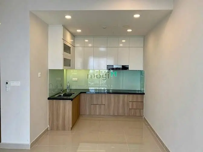 Cho Thuê Căn Hộ Kingdom 101, 2Pn/2Wc, Nt Cơ Bản, Giá 17Tr/Tháng.