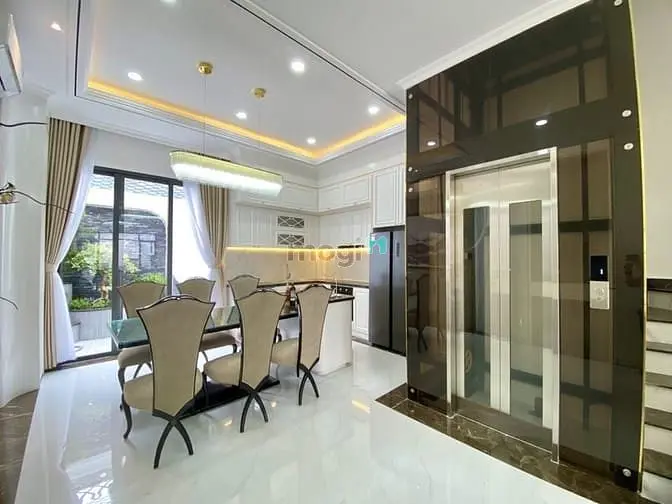 Siêu Phẩm 4 Tầng, Có Thang Máy, Thiết Kế Hiện Đại, Full Nội Thất