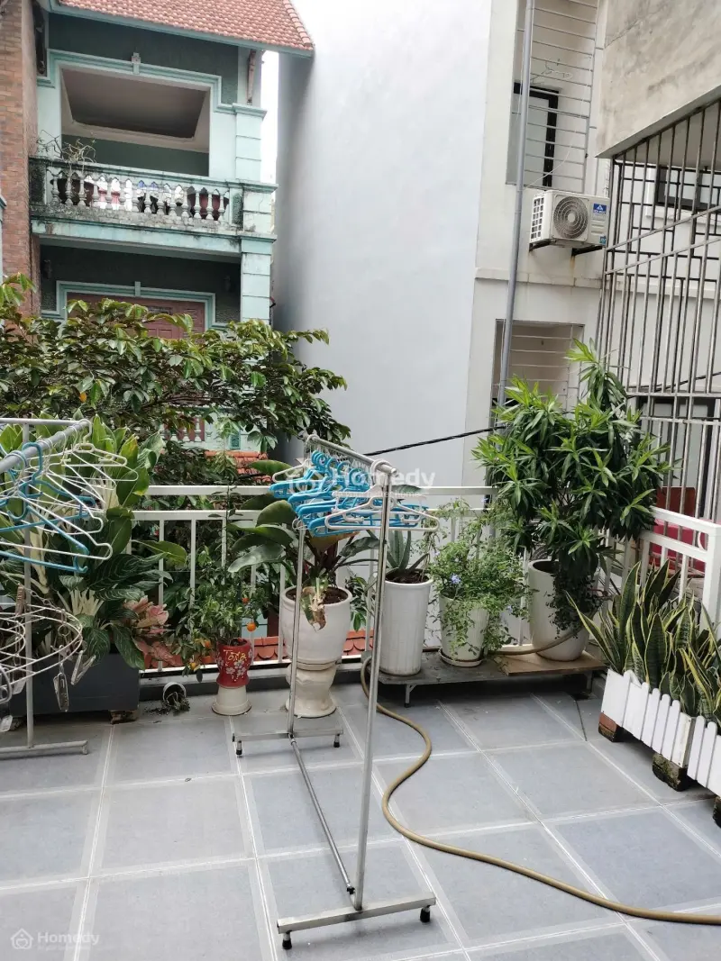 Nhà Sân Vườn Rộng 60M2 Đẹp Cần Bán Ngay Gần Hồ Mỗ Lao, Đường Vũ Trọng Khánh -13.5 Tỷ