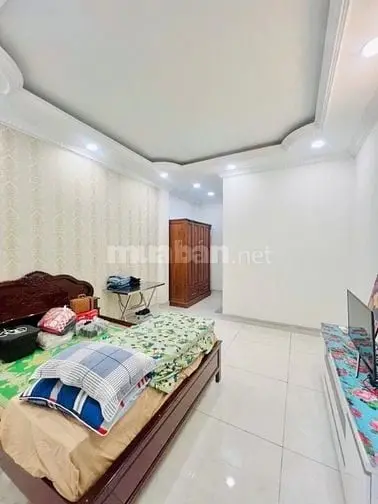 Bán Gấp Nhà Mặt Tiền 3 Tầng An Dương Vương, Gần Chợ Phú Lâm, Chỉ 8 Tỷ