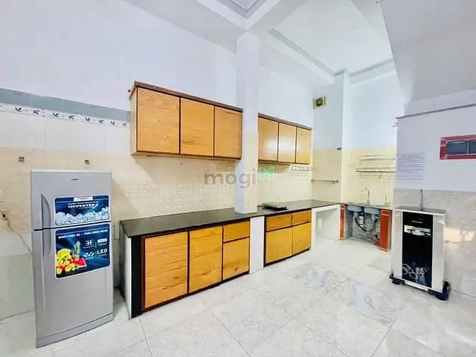 Chỉ 1Tr2 - Bao Hết Chi Phí Ký Túc Xá Full Nội Thất Ở Nguyễn Ảnhthủ