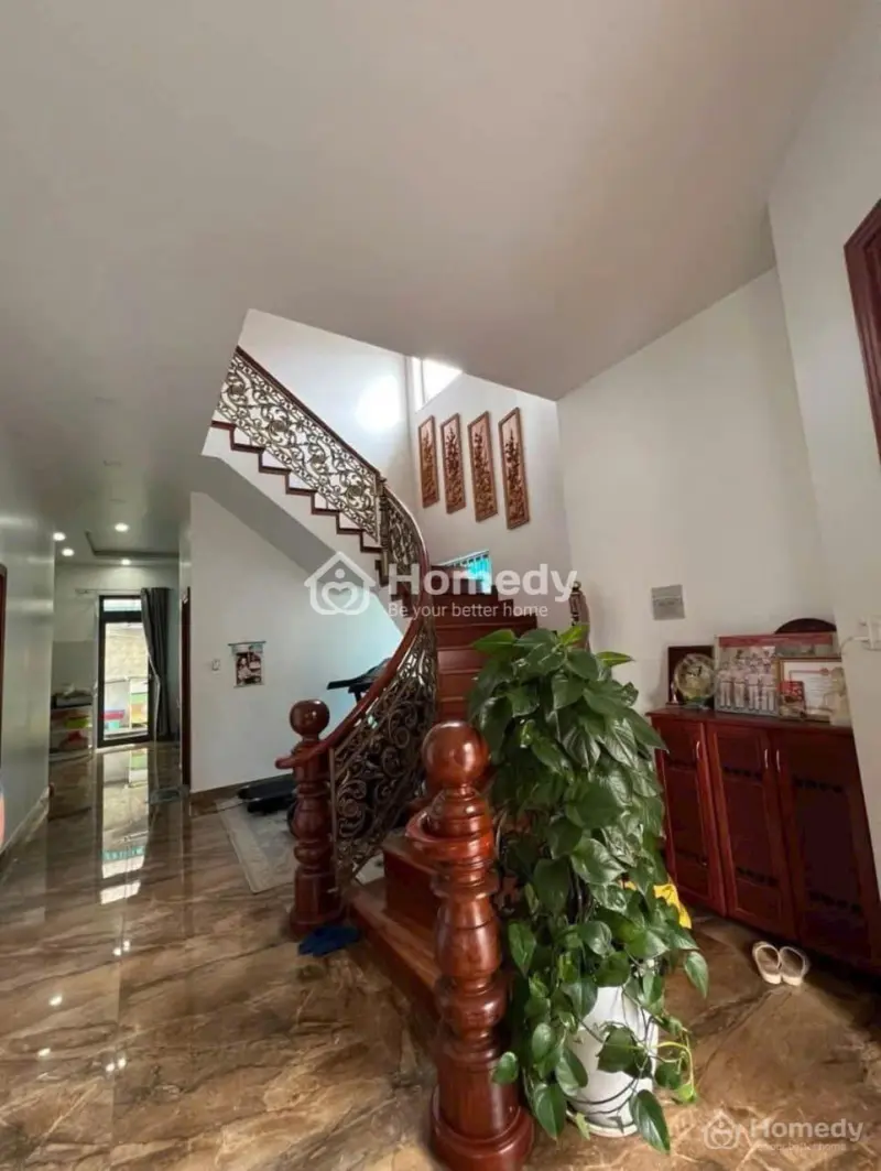 Bán Villa - Biệt Thự Sân Vườn Đường Yersin Phường 9 Tp Đà Lạt