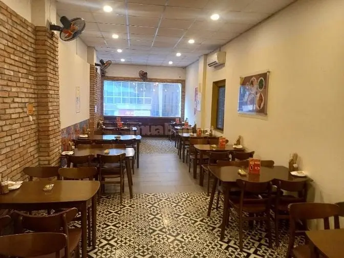 Sang Nhượng Quán Ăn Mt Nt Minh Khai - Quận 1, Doanh Thu 350Tr/Tháng