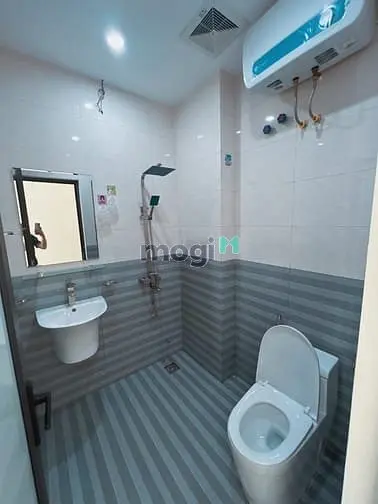 Ccmn Full Đồ, Ban Công Ngay Ngõ 140 Nguyễn Xiển, Gần Dh Nhân Văn, Cngt