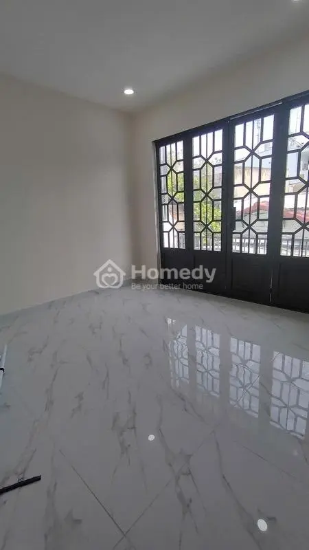 Bán Nhà Huỳnh Tấn Phát: 3 Lầu, 3 Phòng Ngủ, Ngang 5M, Sổ Hồng Hoàn Công Ngay! 🏡