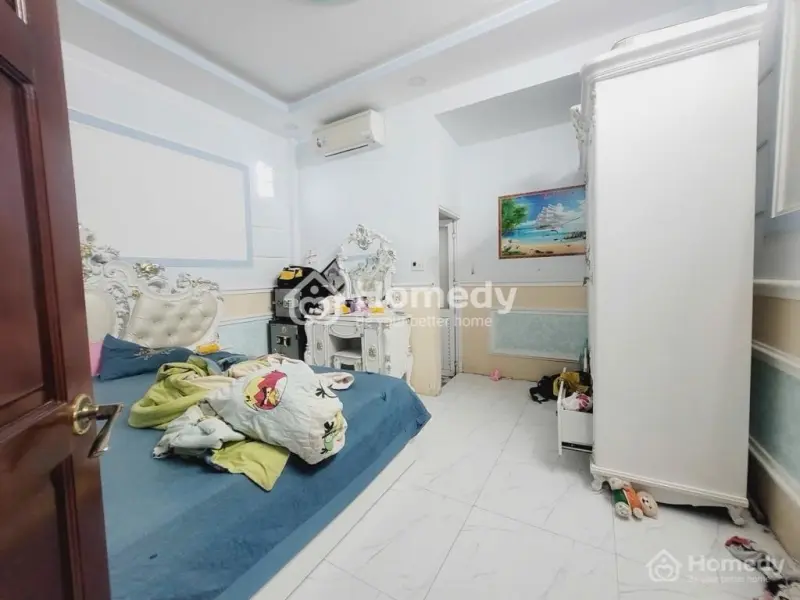 Nhà Đẹp Diện Tích Rộng 95M2 Hẻm Xe Hơi Huỳnh Tấn Phát.