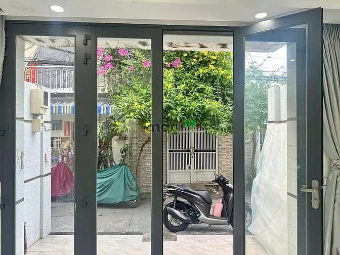 Kẹt Bank Cần Bán Nhà 1 Lầu Mặt Tiền Hẻm 4M Huỳnh Tấn Phát, Quận 7