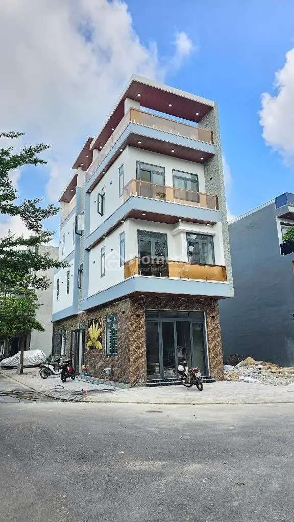 Bán Nhà Hoàn Công Góc 2 Mặt Đường Trục Chính Kdc Bình Chuẩn, Thuận An