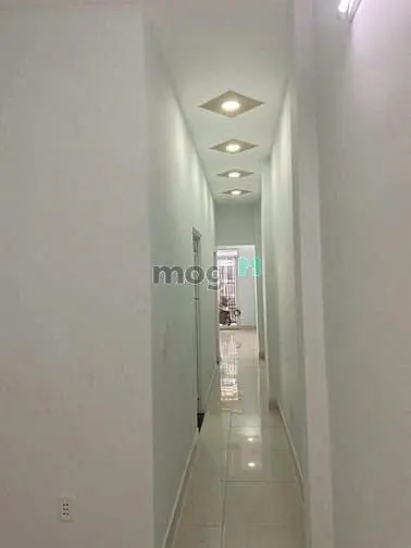 Bán Nhà Cấp 4, Dt 52,8M2 Đường 185 Phước Long B.