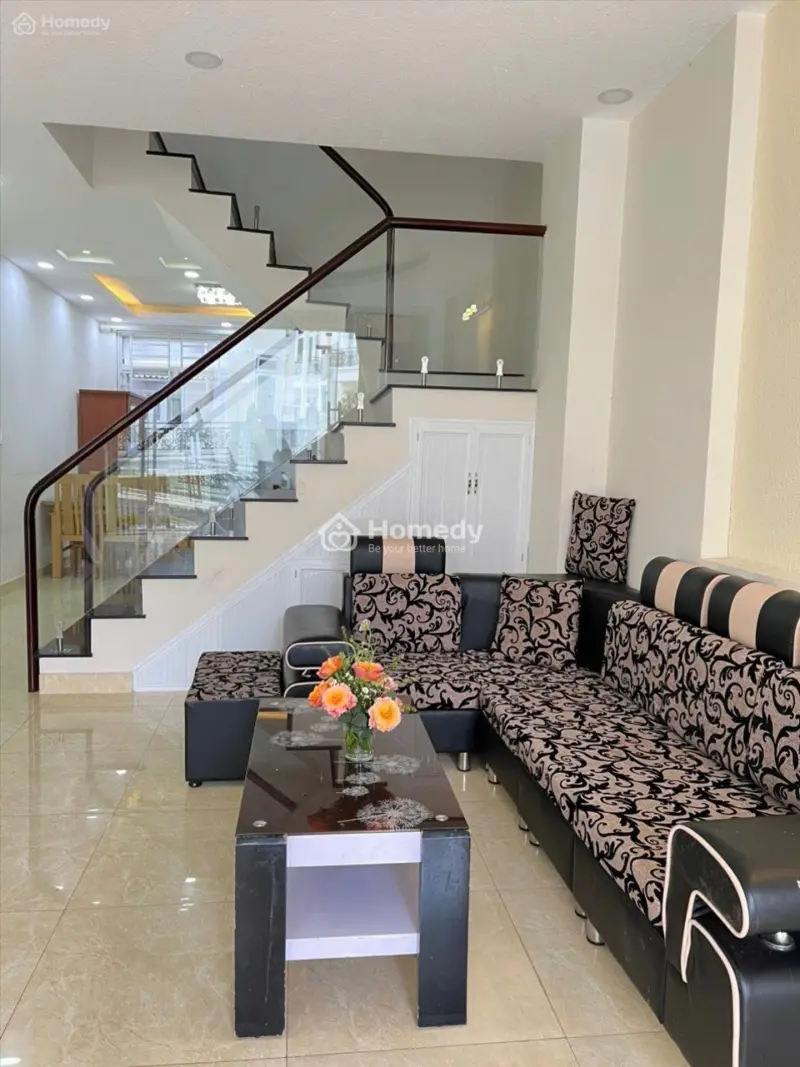 Cần Bán Gâp Nhà Khu Nghỉ Dưỡng Golden Hills Phường 4 Đà Lạt