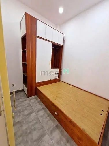 Nhà 1 Trệt 2 Lầu, Dt 68M2 Đường 385 Ngay Trường Tài Chính, P. Tnp A