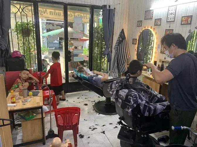 Sang Tiệm Tóc Nam Huỳnh Văn Nghệ P12 Gò Vấp