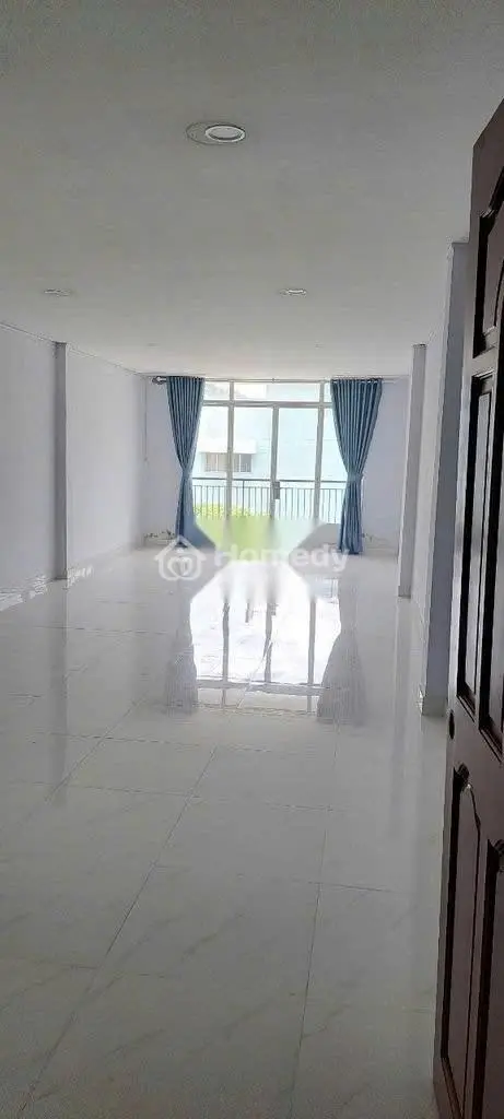 Cho Thuê Nhà Mặt Tiền Nguyên Căn Nguyễn Trãi - Quận 5
