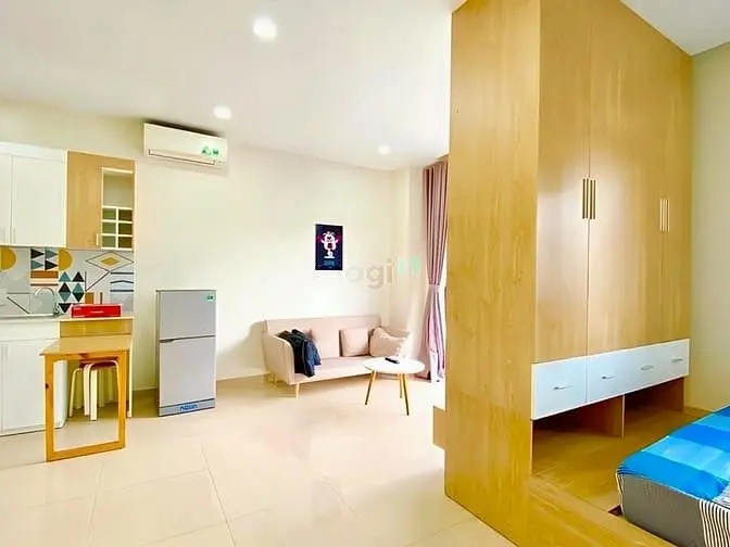 Cho Thuê Studio Ban Công - Gần Lotte -Cầu Kênh Tẻ-Kdc Him Lam-Đh Tđt