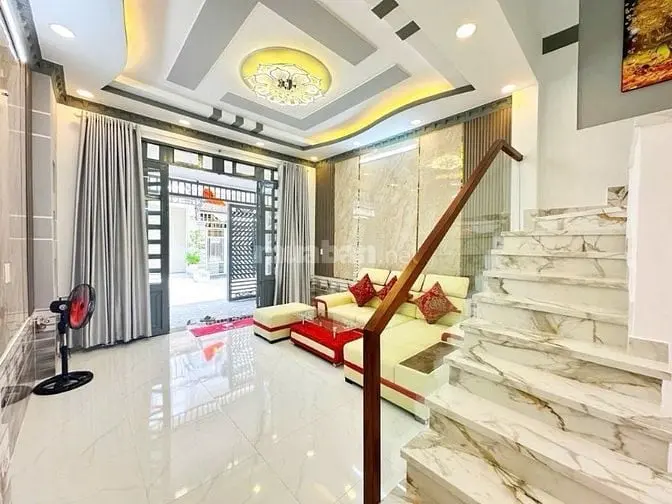 Bán Nhà Đẹp-52M2-Giáp Q7-Oto- Hơn 5Ty 