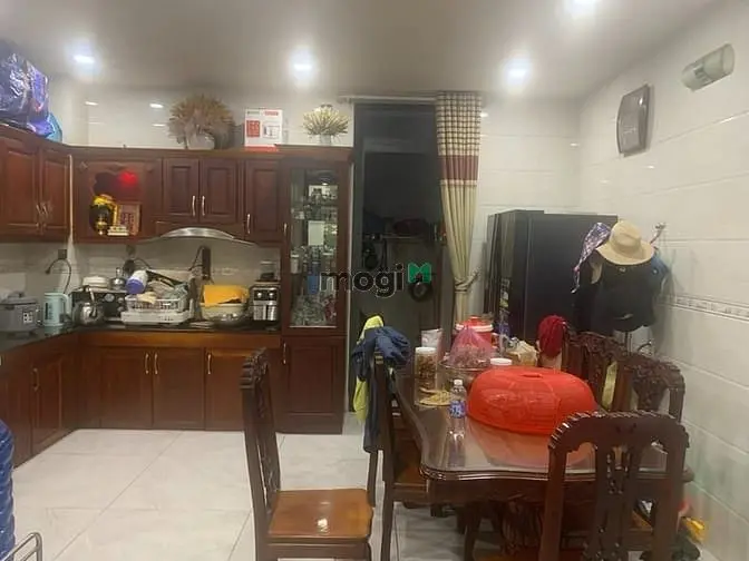 Mặt Tiền Căn Góc Kd Cực Đỉnh, 4 Tầng Gần Chợ Hiệp Bình 5X21; 18,7 Tỷ