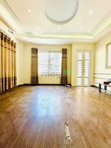 Bán Nhà Lô Góc, Mặt Ngõ, Oto 4 Chỗ Qua Cửa, 35M, 5 Tầng, Mặt Tiền 5.2M