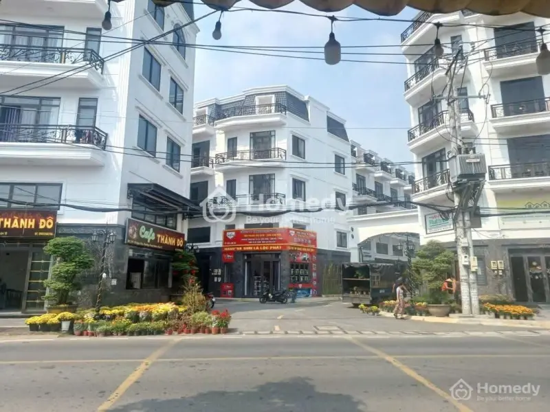 Bán Nhà Phố 50M² Tại Đường Tô Ngọc Vân - Giá Chỉ Từ 5 Tỷ 5