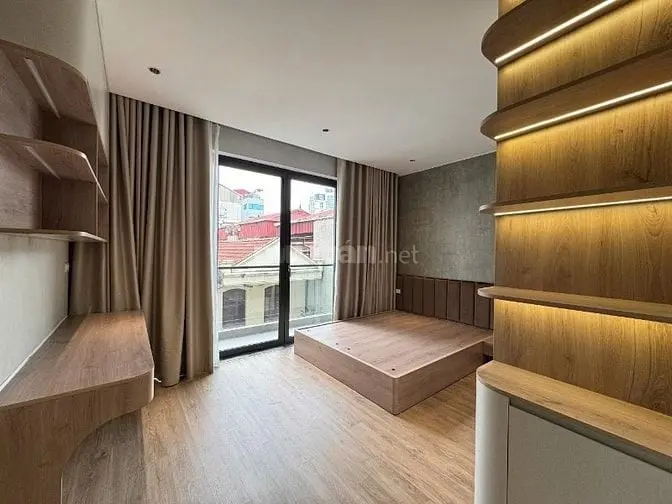 Nhà Đẹp Hồng Tiến - 6Tầng Thang Máy - Full Nội Thất - Nở Hậu Phát Lộc