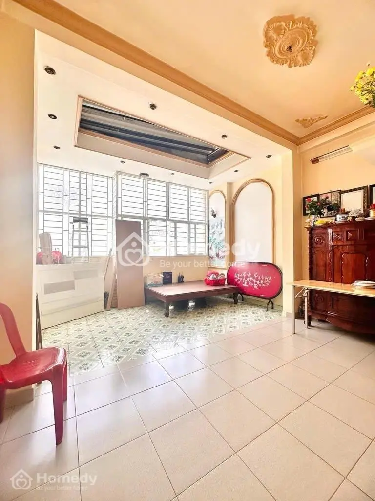 Bán Nhà Đường Cách Mạng Tháng Tám - Quận 10 - 60M2 - Nhà Vuông Vức