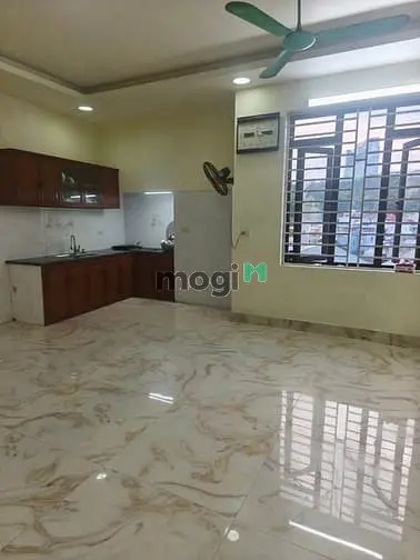 Bán Nhà Hạ Long Cột 5 Gần Bigc Gần Trường Quang Trung