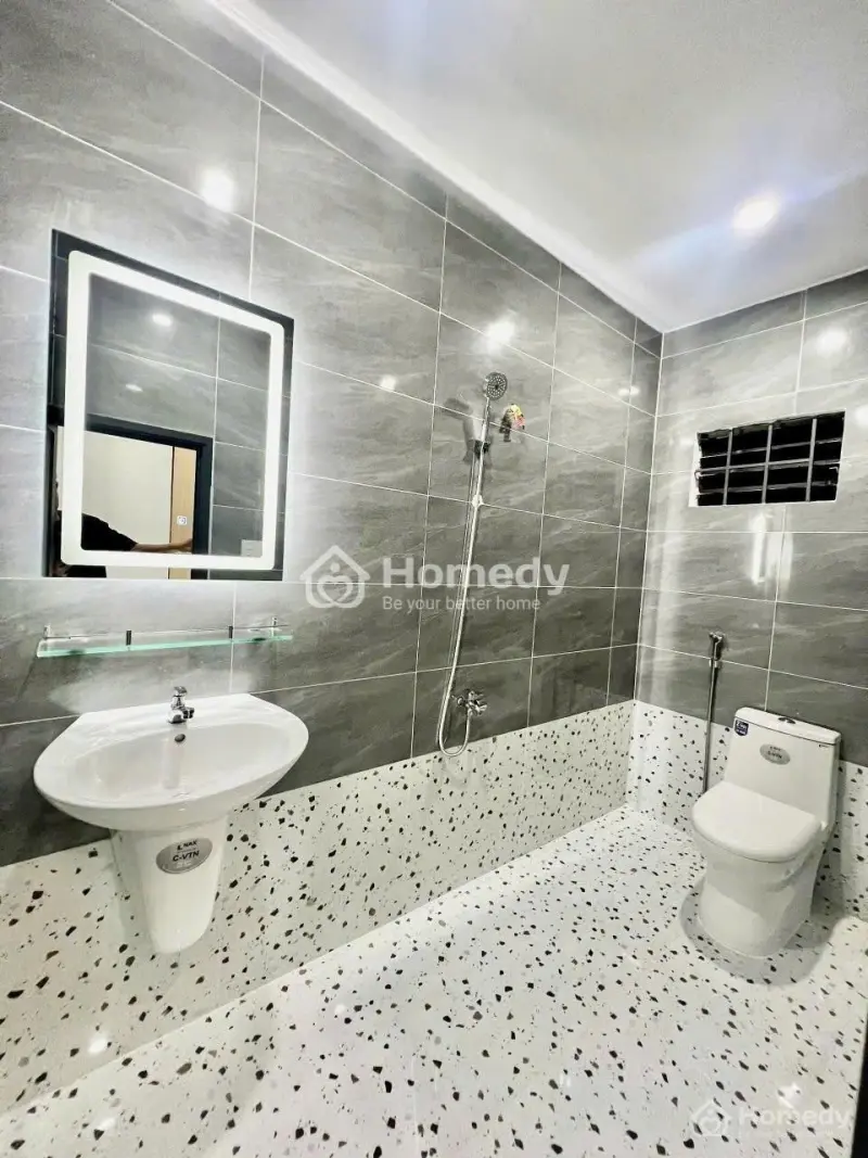 Bán Nhà Gò Vấp - Chdv Sẵn Dòng Tiền - Cách Mặt Tiền 30M - Pccc Đầy Đủ - Xe Hơi Quay Đầu - 25.1 Tỷ.
