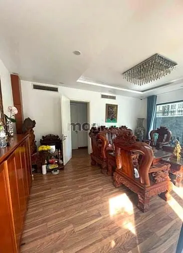 Bán Biệt Thự Sân Vườn Mặt Tiền Đường Số 61 – View Sông – Sát Công Viên