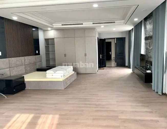 Nhà Hot Siêu Biệt Thự Đẹp - 122E Hồng Hà, P2, Q, Phú Nhuận
