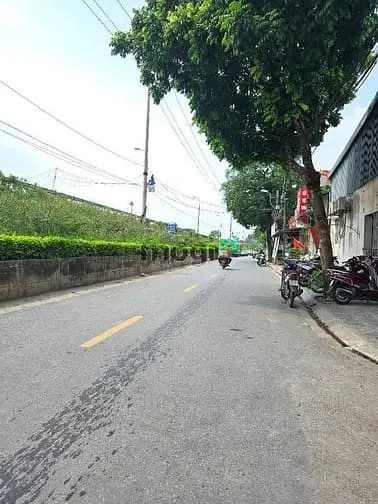 Chỉ 9,9_Tỷ-Mảnh Đất Vàng 69M-Sẵn Dãy Trọ Cho Thuê -Ô Tô Thông_Cạnh Gmd