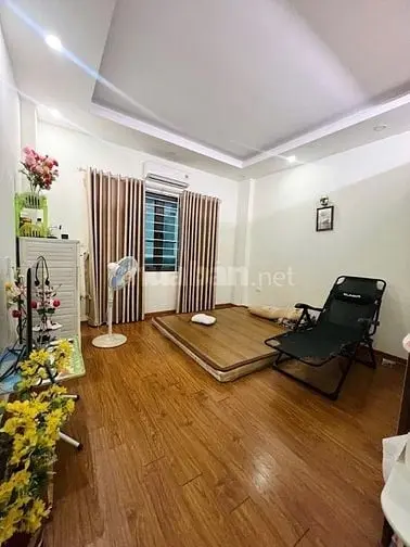 Chính Chủ Bán Nhà Mễ Trì Hạ – 5 Tầng – 34M² – Ô Tô Đỗ Cửa – Ngõ Thông