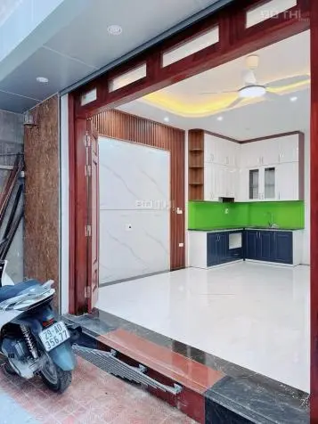 6004711 ảnh đại diện 1