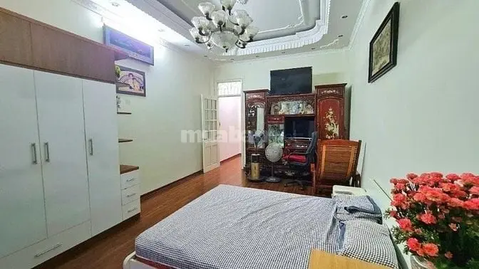 Bán Nhà Mặt Phố Q.hoàn Kiếm 75M*6 Tầng - Kinh Doanh