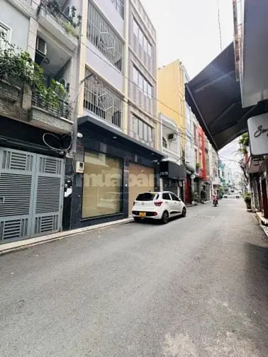 Hẻm Víp 73 Hoàng Văn Thụ Thông Trần Huy Liệu, 4X22M, 85M2, 3Lầu, 18 Tỷ