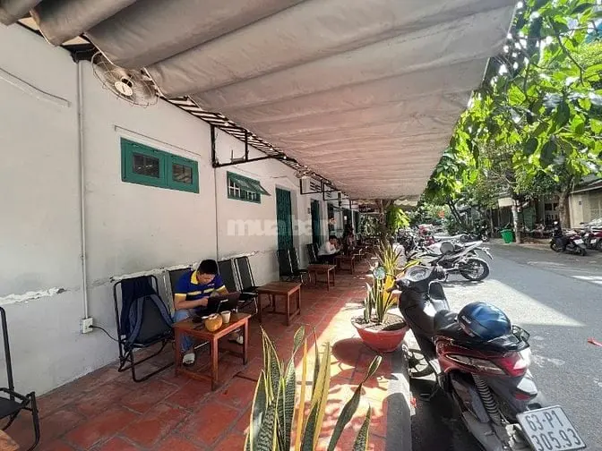 Sang Quán Cafe Góc 2 Mặt Tiền, Phường 7, Gò Vấp – Khu Cafe Sầm Uất