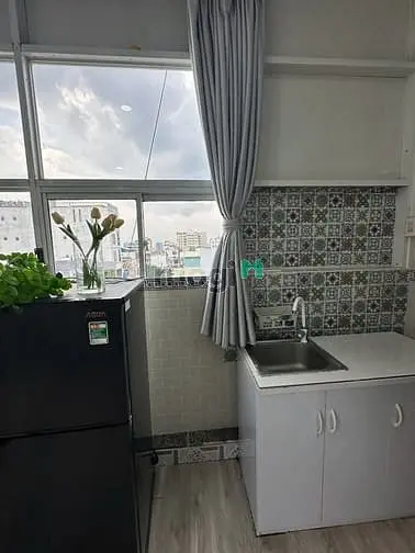 Studio Fnt Cao Cấp Bancon To Gầnlotte-Rmit-Tdtgần Quận 4 Quận 1 Quận 8