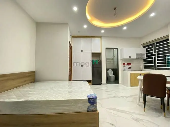 Studio Ban Công, Fnt, Gần Lotte, Tdtu, Thoáng, Mát, Q1,4,8 Trong 5P