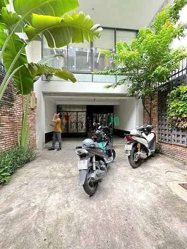 Nhà Đẹp Phổ Quang 5.5X20 Trệt.5L.10P.10Wc.tốt Vpcty.cty Cư Trú Du Học