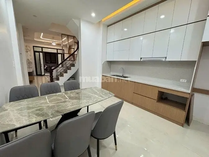 6005154 ảnh đại diện 1