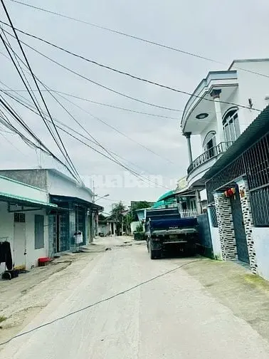 Bán Đất Tặng Kèm Kho Xưởng Và 10 Phòng Trọ