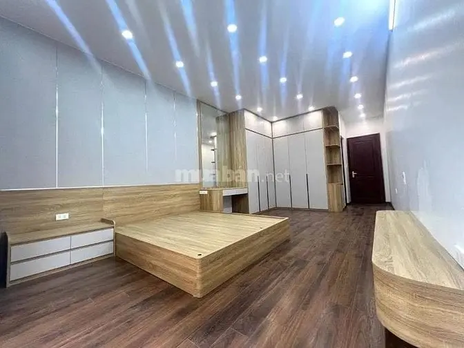 Siêu Phẩm Cầu Giấy, Oto Ngủ Trong Nhà, Thang Máy, 44M, 6 Tầng, Gía 16,