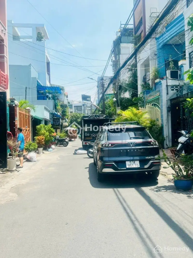 6004793 ảnh đại diện 1