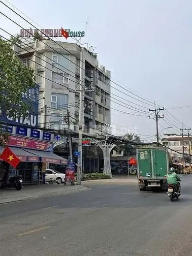 Bán Tòa Nhà 2 Mặt Tiền Hoàng Hữu Nam Quận 9 Cũ Giá 85 Tỷ
