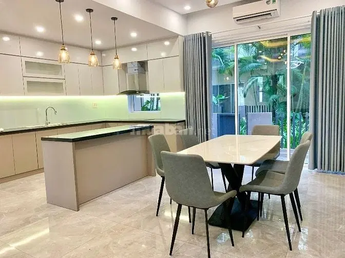 Cho Thuê Nhà Palm Residence, 6X17M Đất, 3 Tầng, 4Pn, Giá Tốt